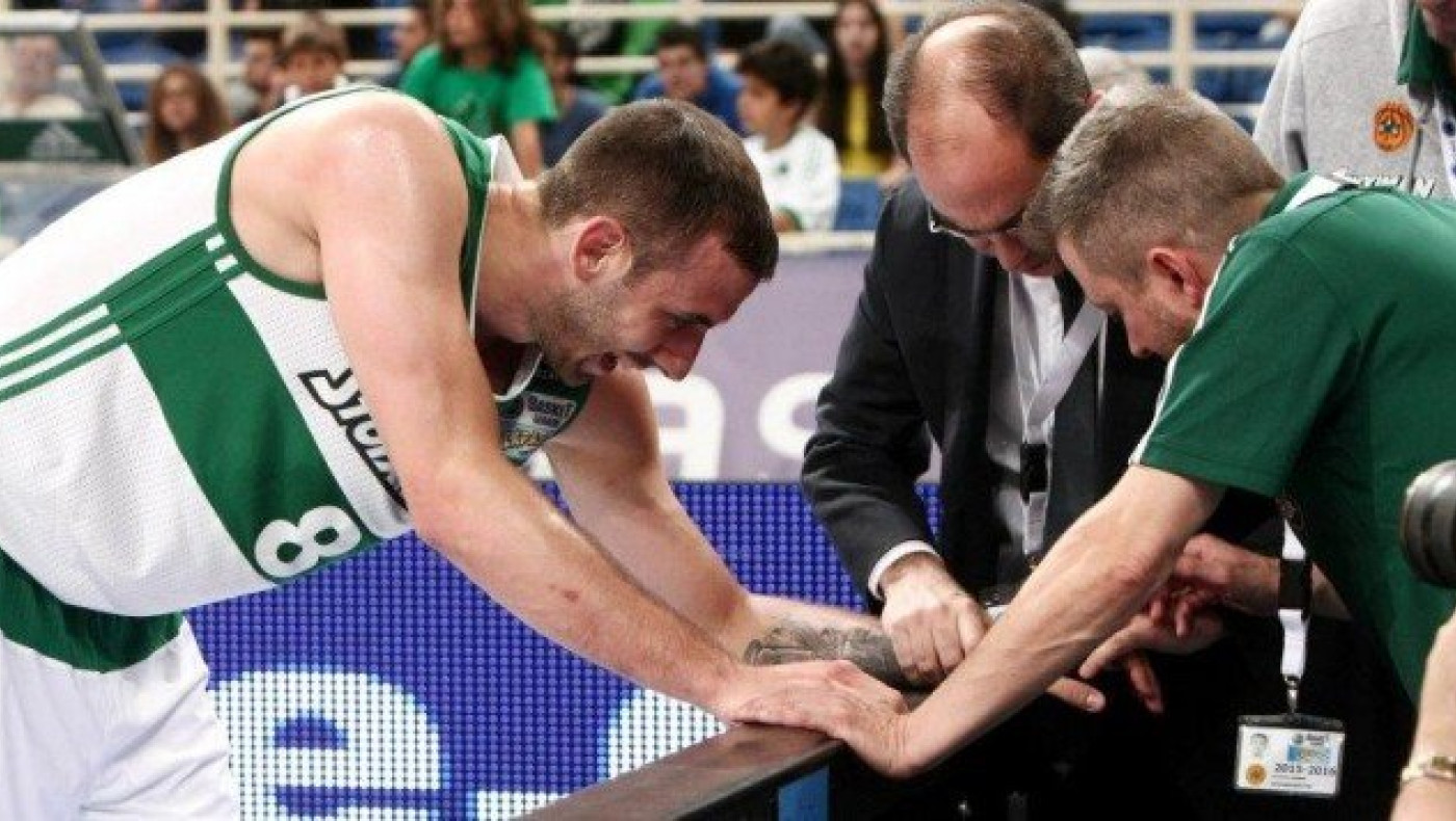 Τεράστιο πλήγμα με Γιάνκοβιτς, χάνει     τα πλέι οφ