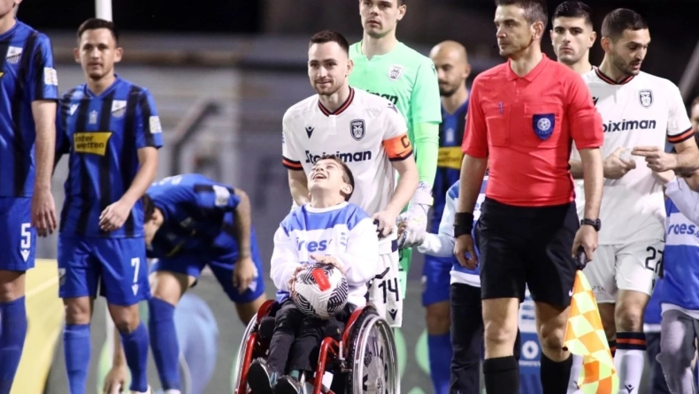 ΠΑΟΚ: Αναλαμβάνει τα έξοδα για να περπατήσει και πάλι ο μικρός Γιαννάκης