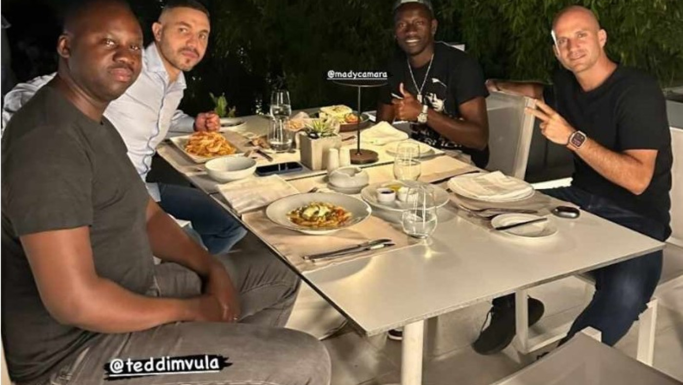 Μαντί Καμαρά: Το πρώτο του «ασπρόμαυρο» δείπνο στη Θεσσαλονίκη