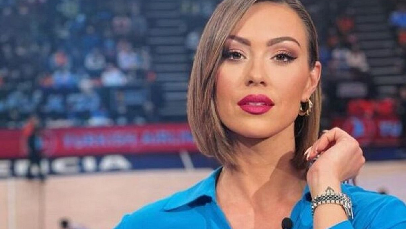 Η Δώρα Παντέλη σε νέες «ζεματιστές» πόζες από το Costa Navarino!