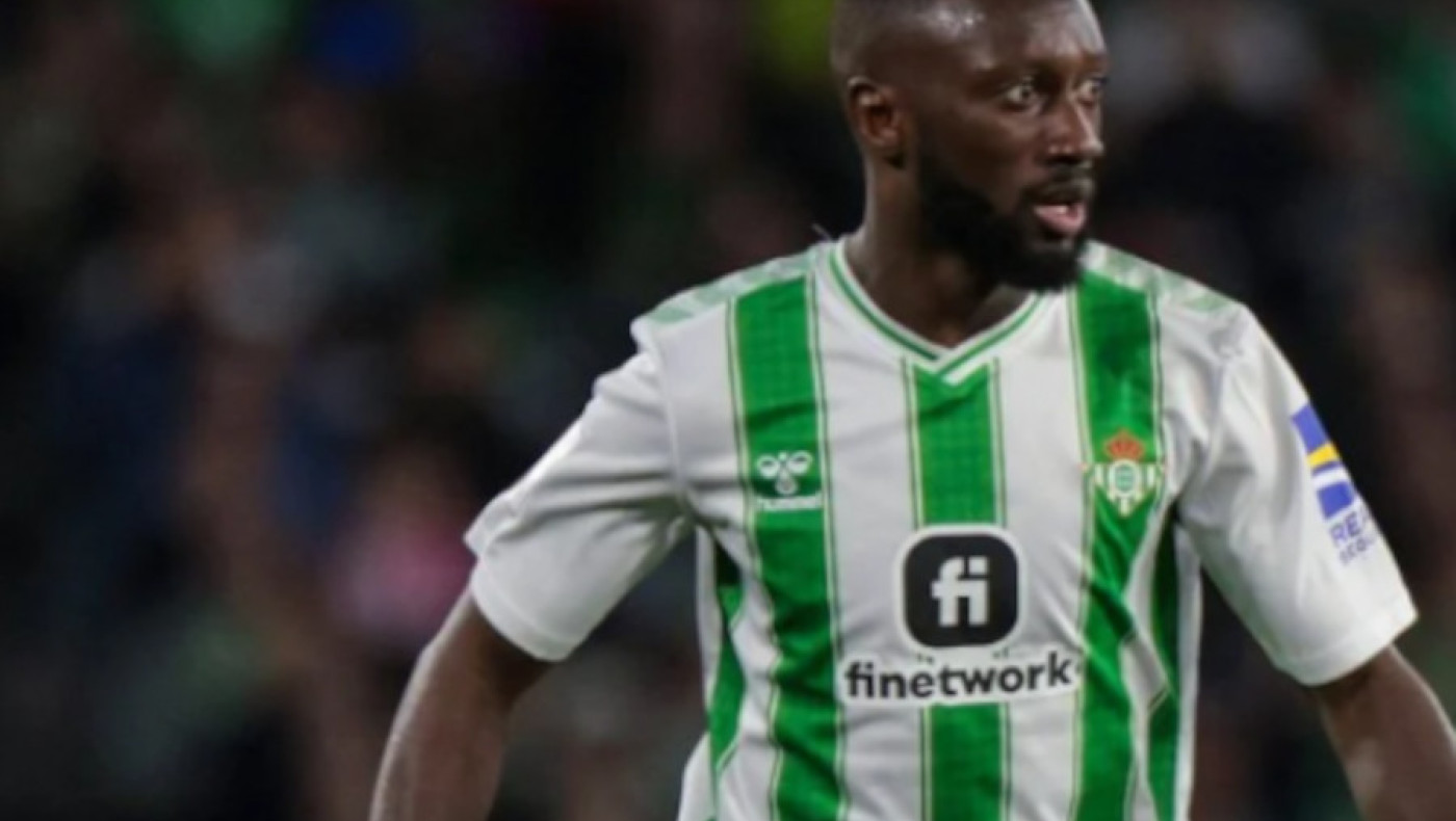 Άρης: Στη λίστα των δεξιών μπακ ο Γιουσούφ Σαμπαλί