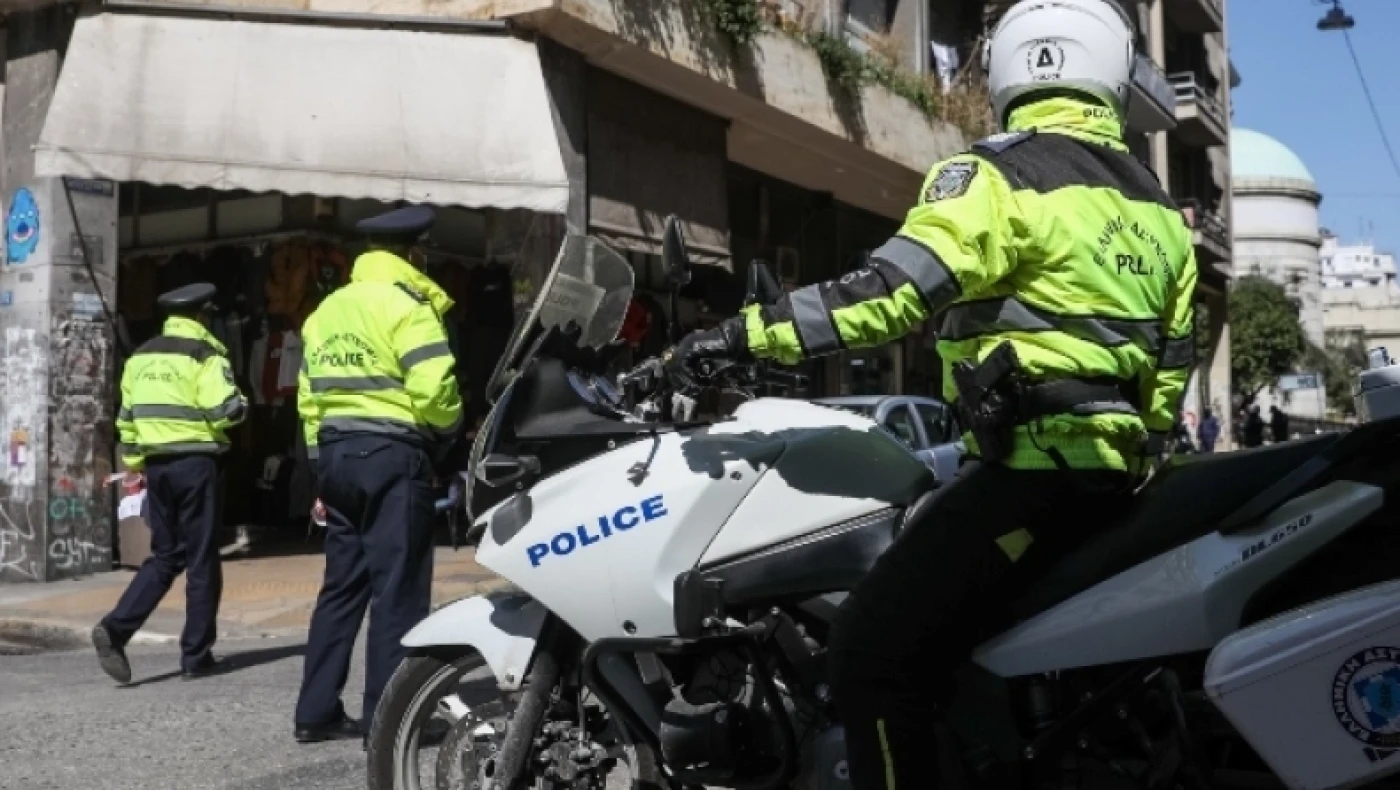 Πατήσια: Προσπάθησε να πνίξει την πρώην σύντροφό του μπροστά στο παιδί της