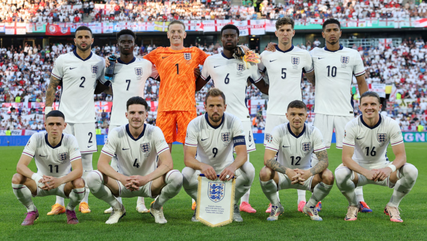 Επικό τρολάρισμα από την ΑΟ Μυκόνου στην εθνική Αγγλίας