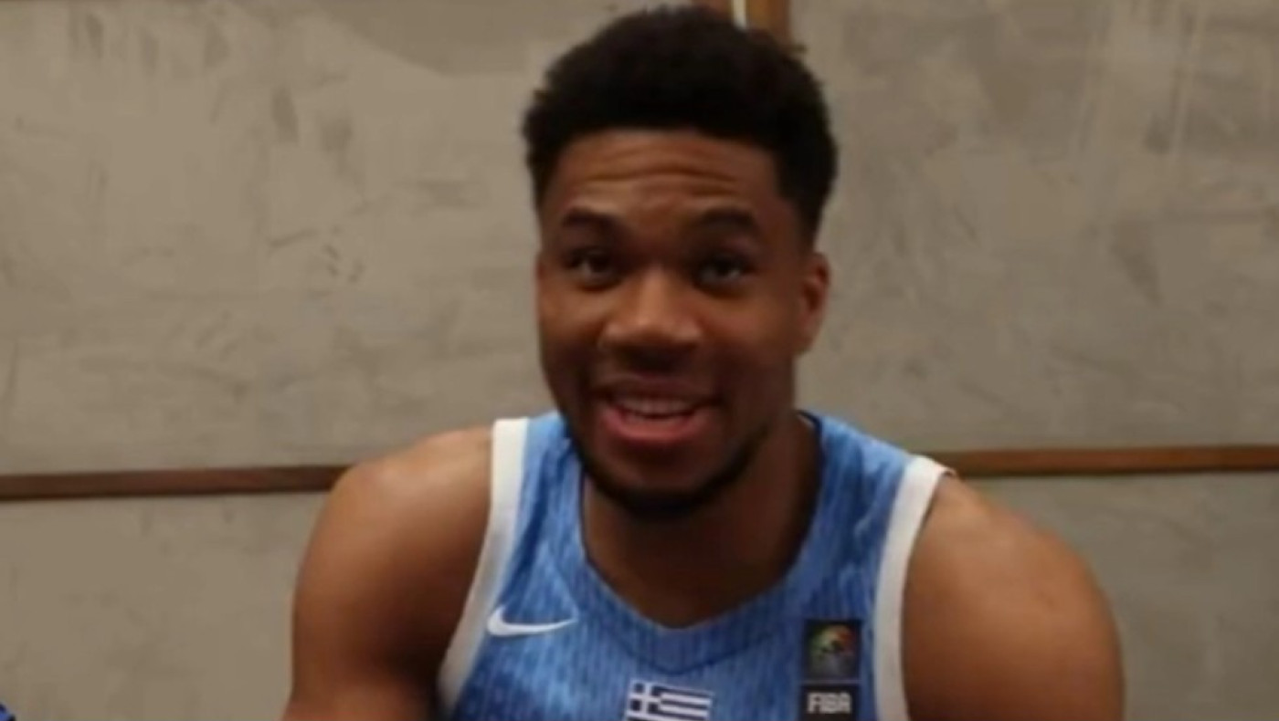 Απίστευτος διάλογος Αντετοκούνμπο-Παπανικολάου για παπούτσια, σουβλάκια και μπύρες