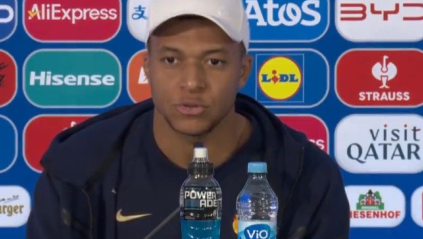 Αποθέωσε Κριστιάνο Ρονάλντο ο Εμπαπέ πριν τον προημιτελικό