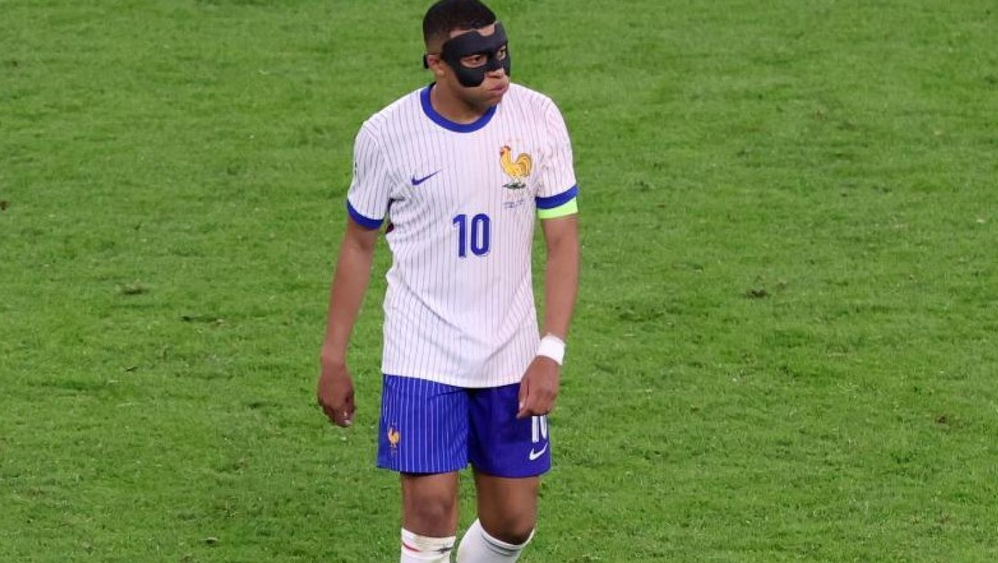 Εμπαπέ: Ήταν σε μπαρ στη Στοκχόλμη όταν έπαιζαν οι «τρικολόρ»