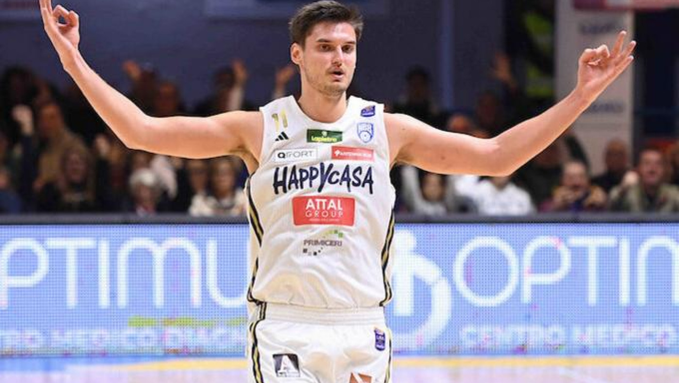 Ο Λαζέφσκι έστειλε μήνυμα στους οπαδούς του Άρη