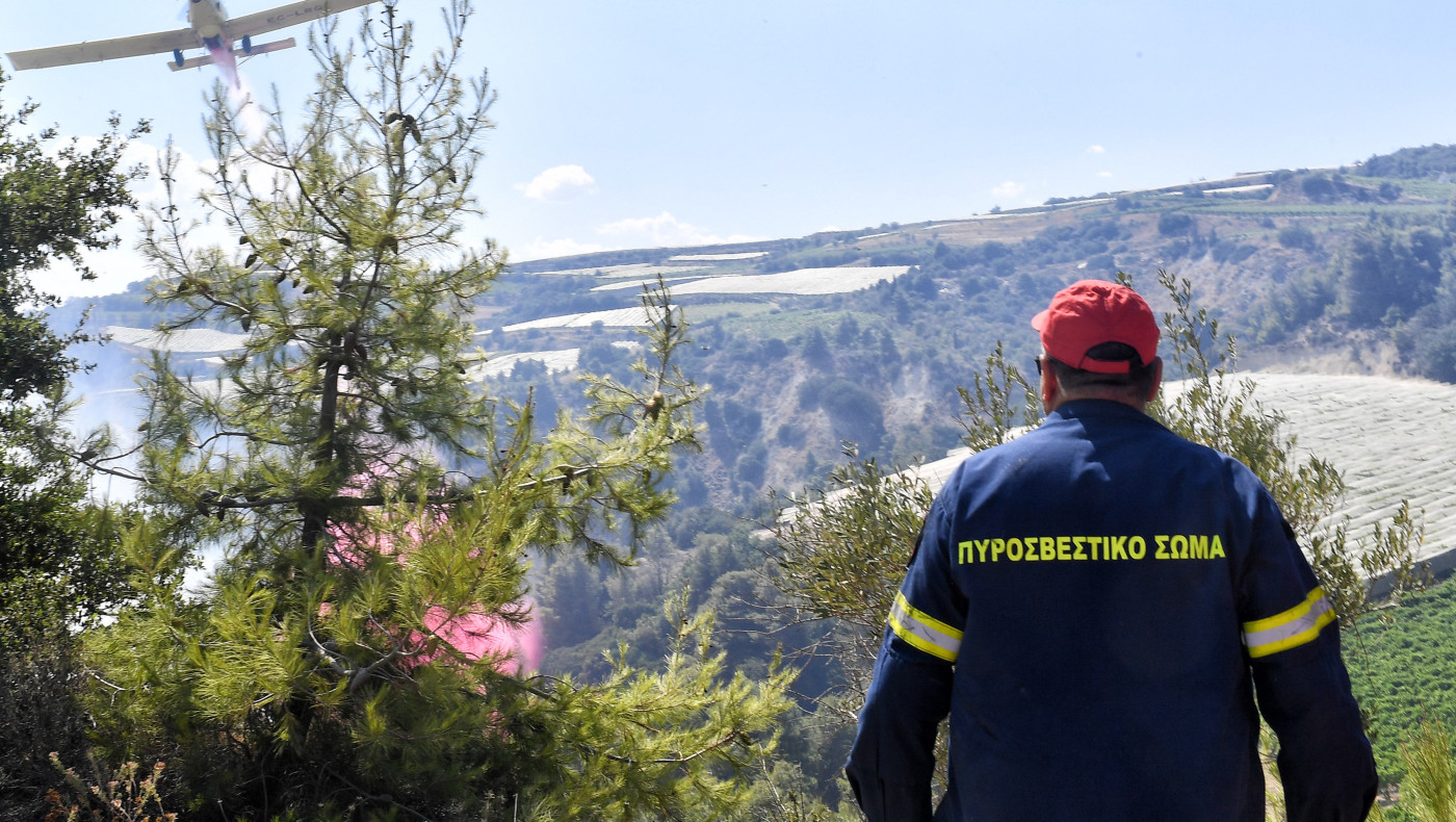 Πυρκαγιά στον Προφήτη Ηλία - Ήχησε το «112» σε δυο περιοχές