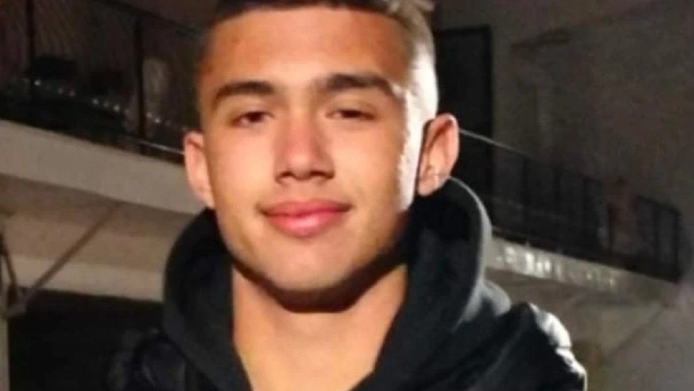 Θλίψη στη Λάρισα: Πέθανε 17χρονος ποδοσφαιριστής από καρκίνο