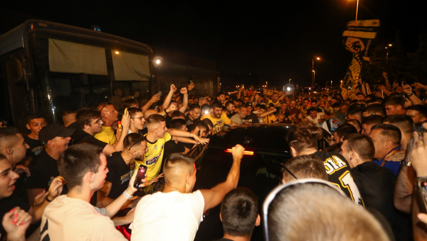 «Παραμιλούν» στην Αργεντινή για την υποδοχή Λαμέλα