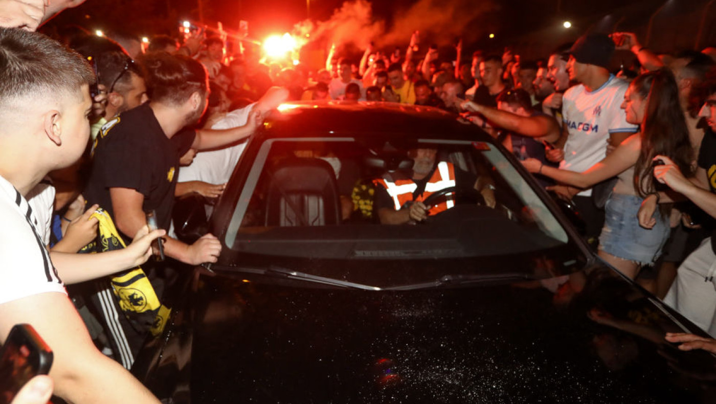 ΑΕΚ-Το VIDEO με την αποθεωτική υποδοχή στον Λαμέλα: «Πρωτάθλημα ξανά...»