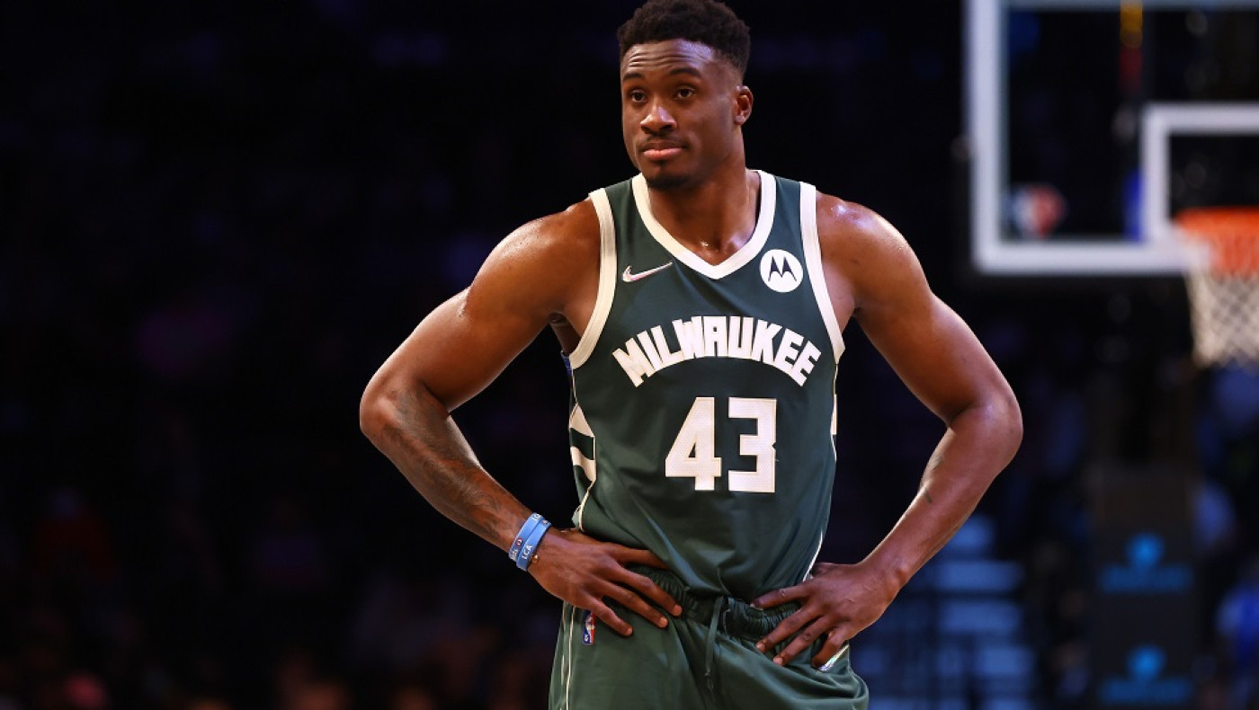 Ντρέιμοντ Γκριν για Θανάση Αντετοκούνμπο: «Τον παρουσιάζουν σαν κλόουν αλλά...»