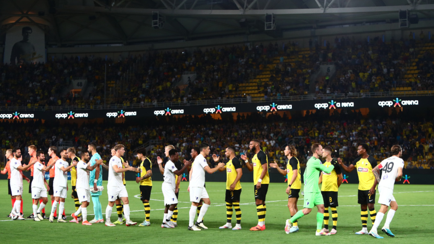 Πανό και στην OPAP ARENA για τη Μονή Εσφιγμένου