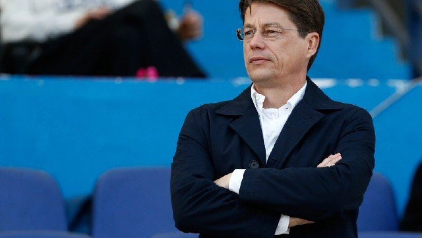 Ο Λούμπος Μίχελ, η  έρευνα  αγοράς  και  η γκρίνια