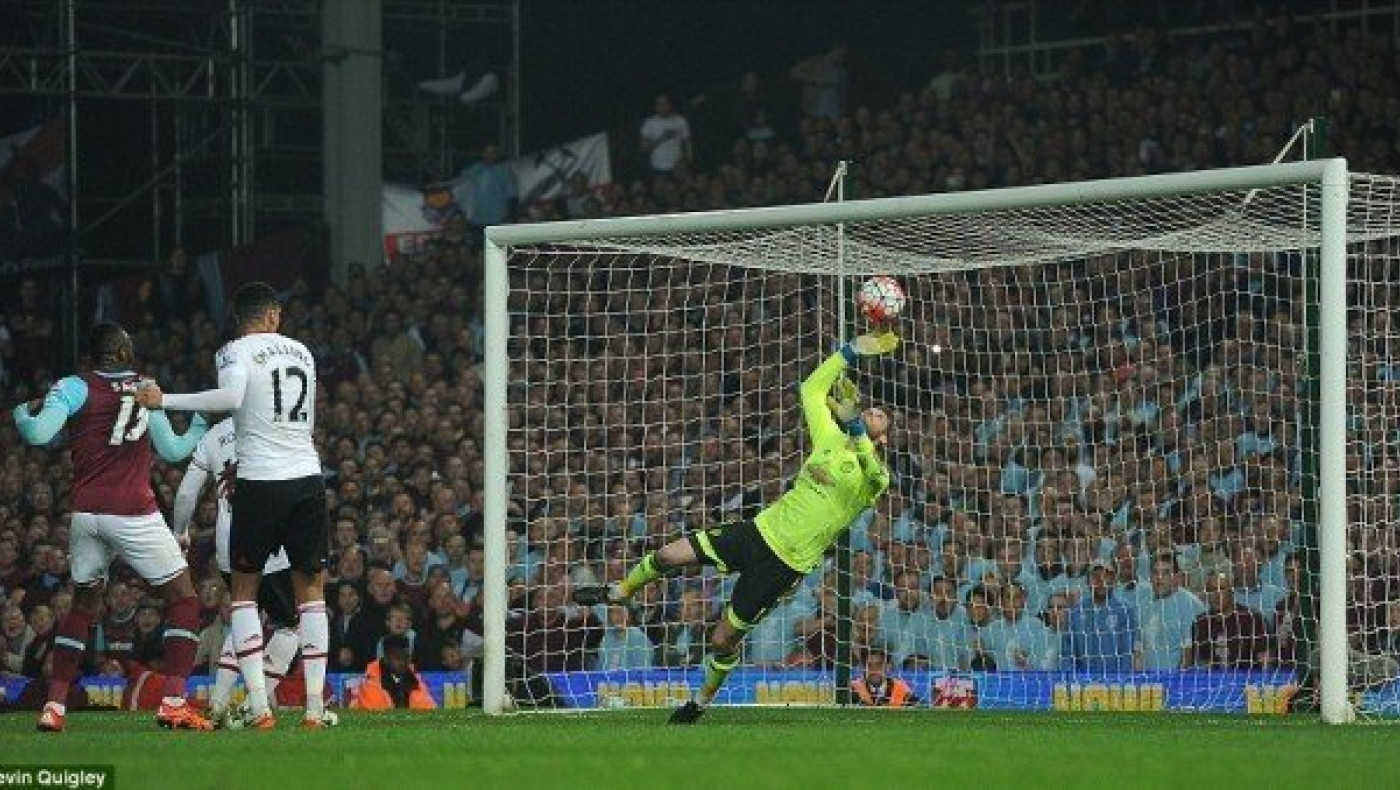 Ματσάρα στο Λονδίνο με νικήτρια τη Γουέστ Χαμ (video)