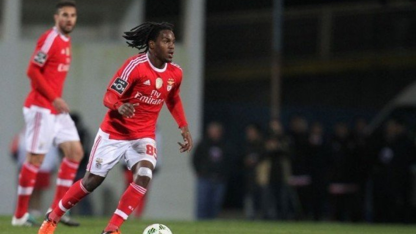 Θα τα «σκάσει» χοντρά στην Μπενφίκα η ομάδα του Φαν Χάαλ