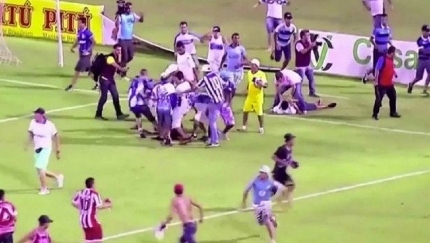 Φρικτά επεισόδια στο πρωτάθλημα της Βραζιλίας! (video)