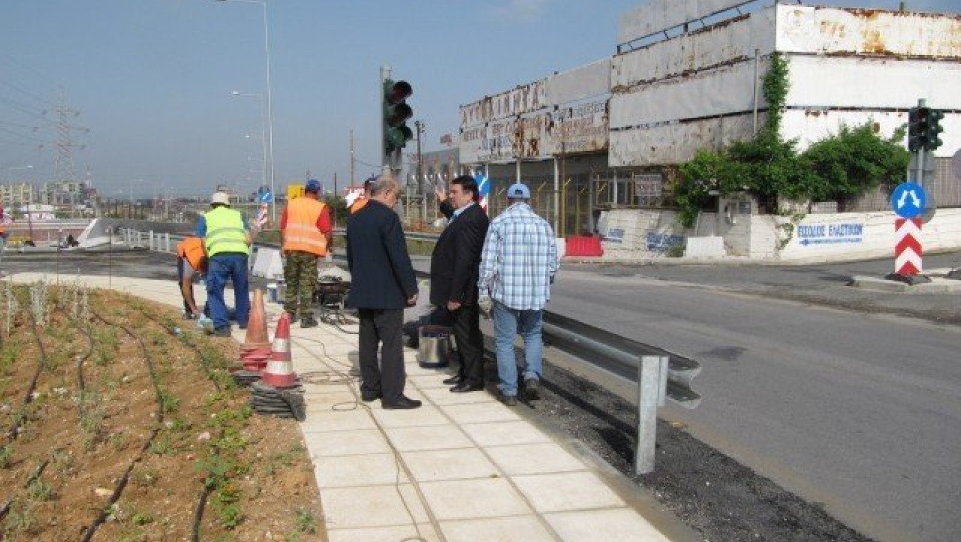 Θεσ/νίκη: Παραδόθηκε ο κόμβος της οδού Μαιάνδρου στην περιφερειακή