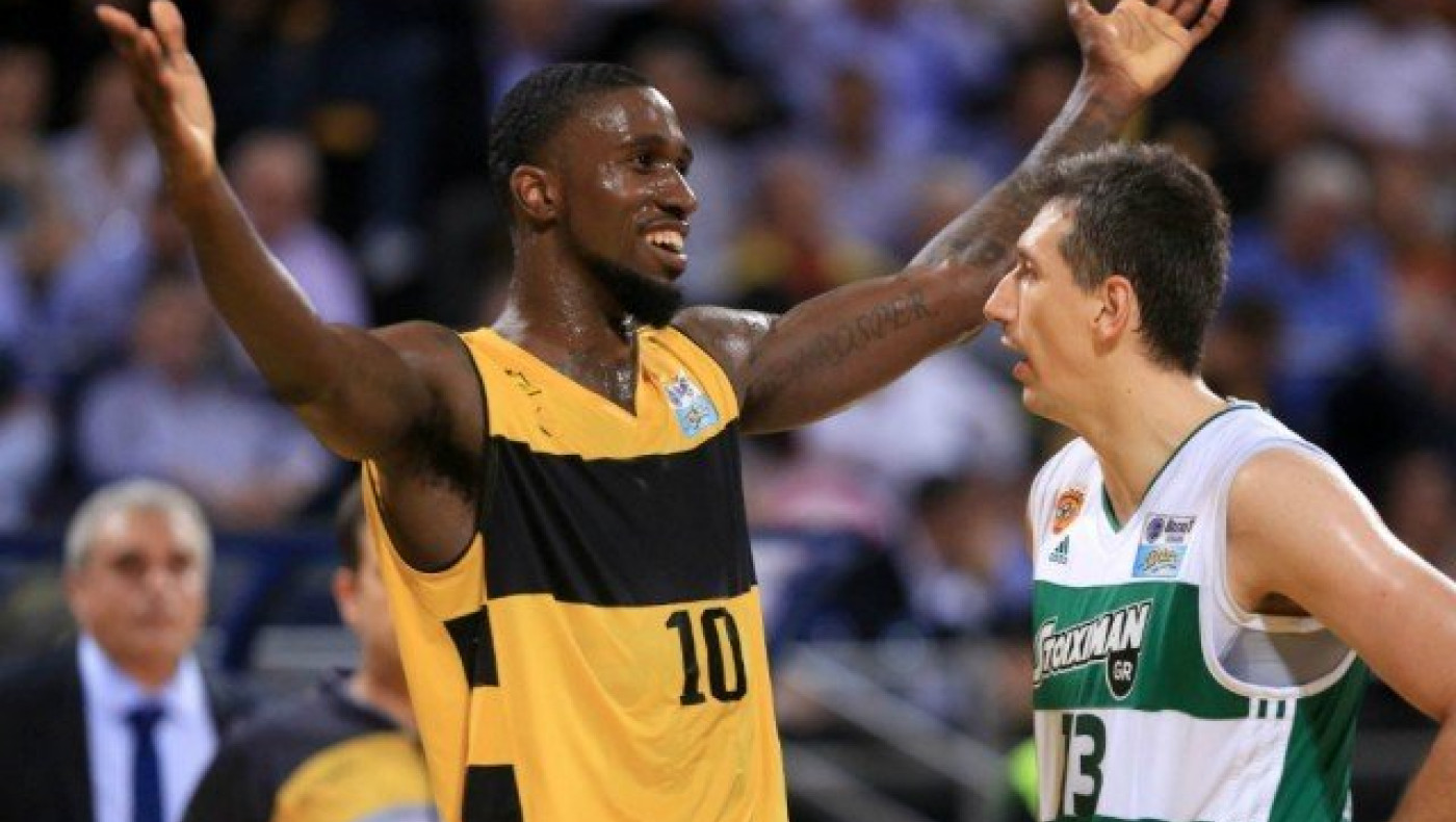 Blog Βασίλη Βλαχόπουλου: Μην ξεχάσω να καταδικάσω τις ύβρεις