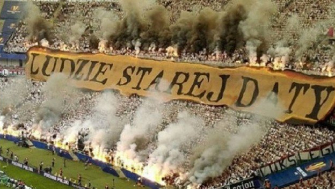 Απίστευτη ατμόσφαιρα από τους φίλους της Λέγκιας Βαρσοβίας