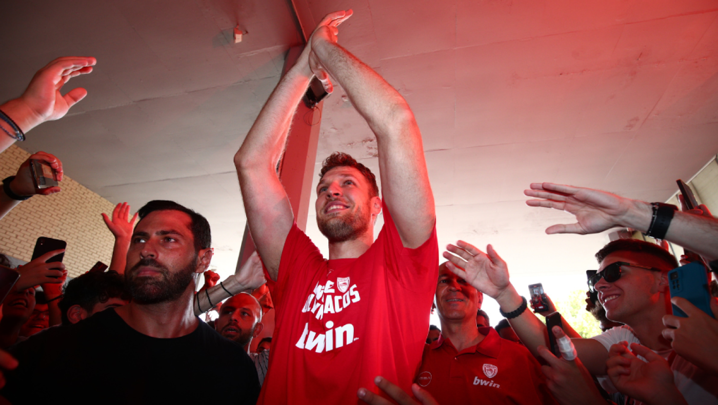 Βεζένκοφ﻿: «Αυτό που μου λείπει είναι η Ευρωλίγκα»