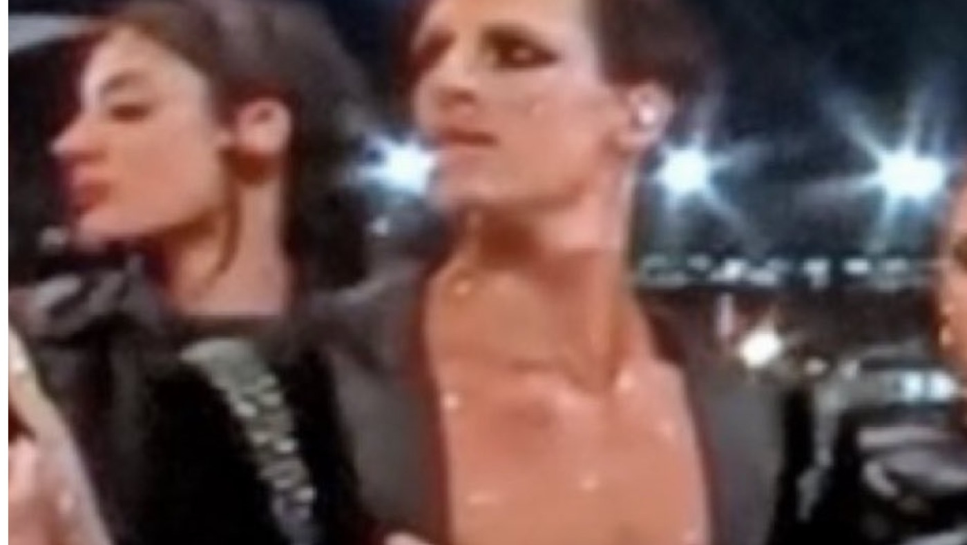 Ολυμπιακοί Αγώνες: Αποκαλύφθηκαν live τα... γεννητικά όργανα χορευτή! (pic)