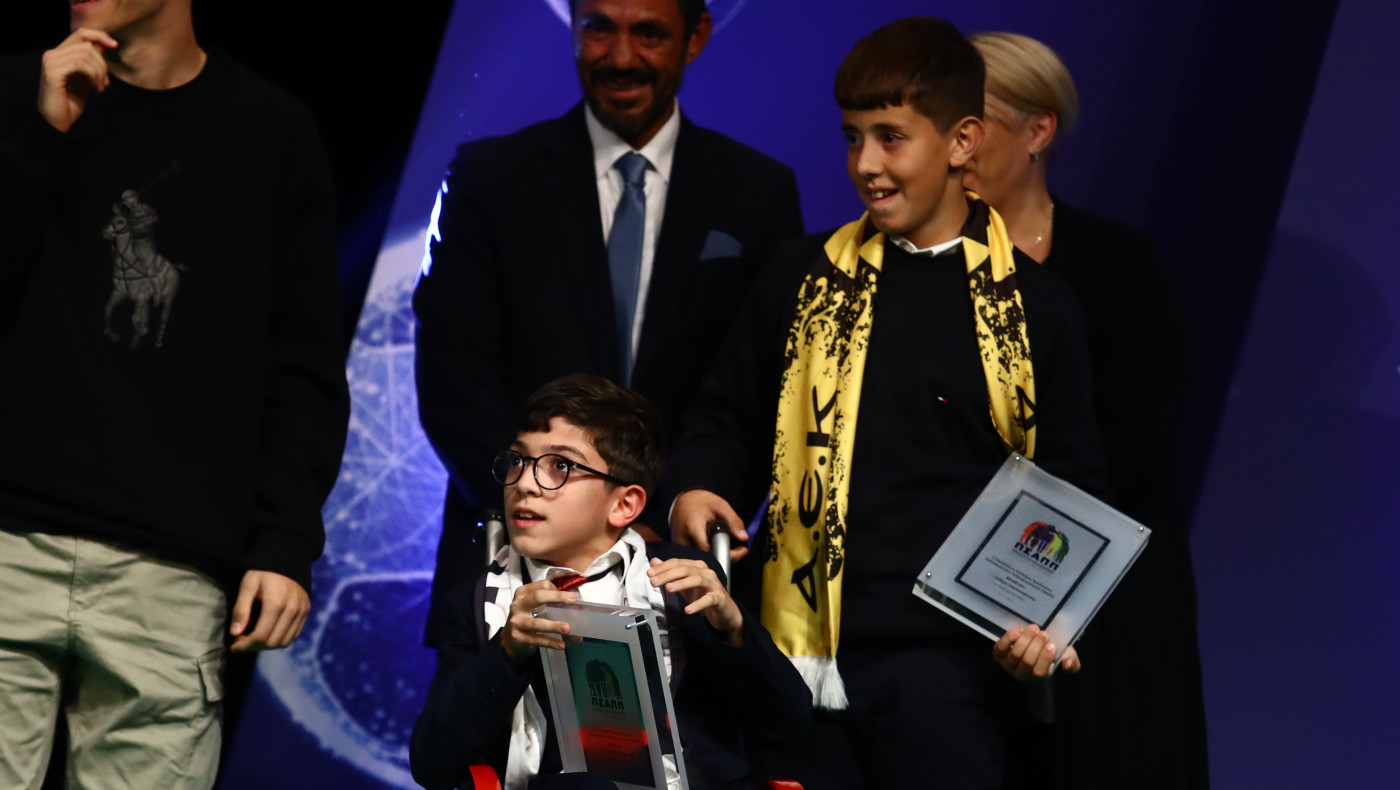 Παπαστεφανάκης: «Ο Ιβάν Σαββίδης είπε:  Πάμε να σηκώσουμε τον Γιάννη»  - Τι είπε για τους απατεώνες που προσπαθούν να εκμεταλλευτούν την ιστορία του γιου του