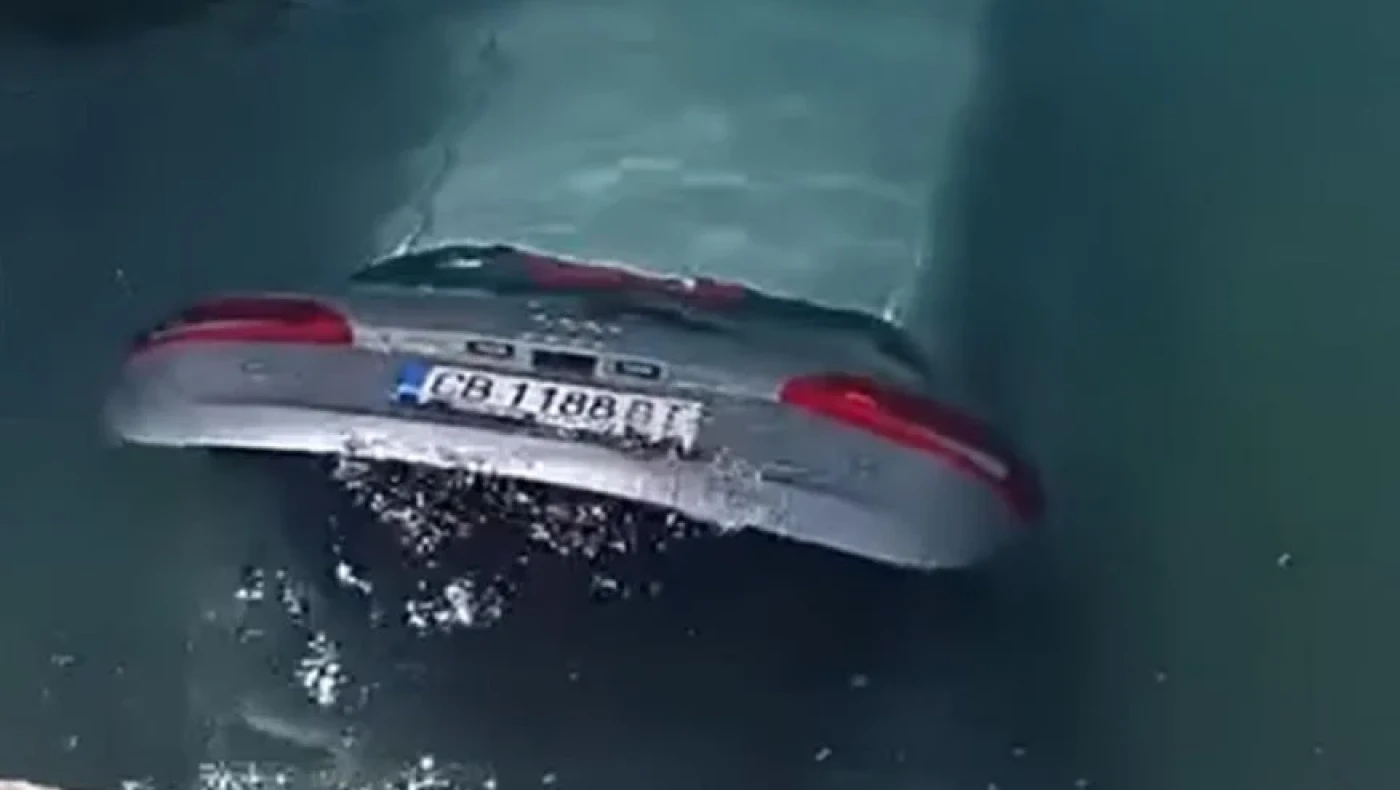 Καβάλα: Αυτοκίνητο έκανε… βουτιά και «πάρκαρε» στη θάλασσα