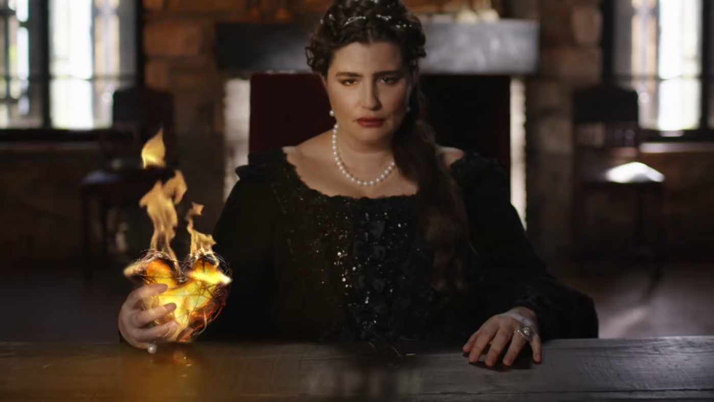 Φλεγόμενη Καρδιά: «Καυτά» ονόματα στο prequel της «Μάγισσας»