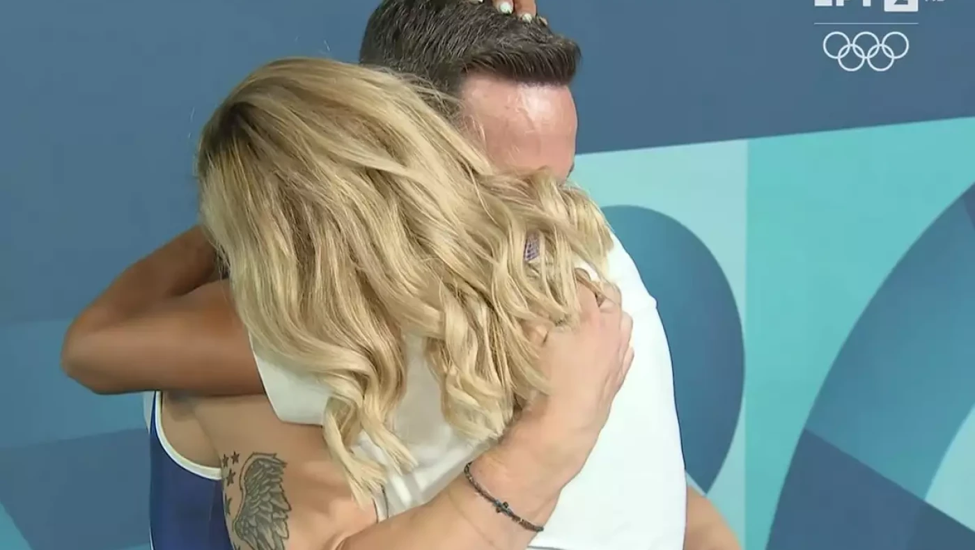 Άγνωστοι πέταξαν πέτρες στο σπίτι του Πετρούνια