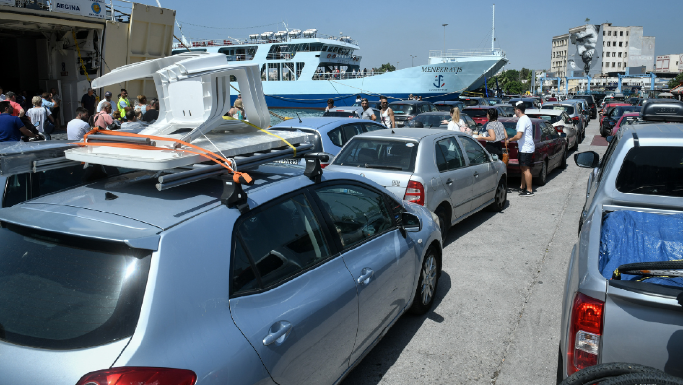 Οι Έλληνες προτίμησαν διακοπές με... αμάξι - Ποιες περιοχές ευνοήθηκαν