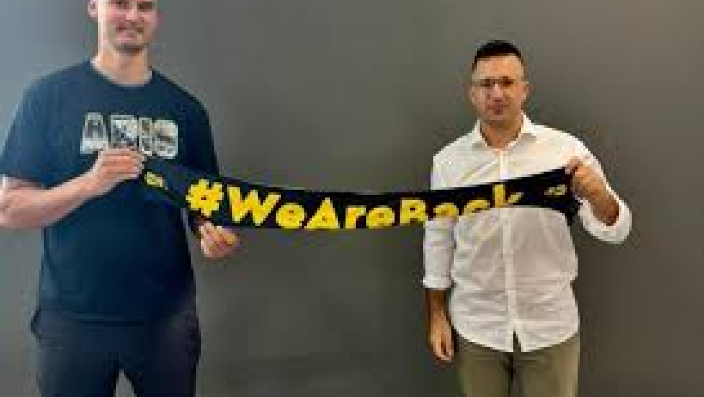 Λαζέφσκι: «Να δώσουμε τη μάχη ενωμένοι και συγκεντρωμένοι»