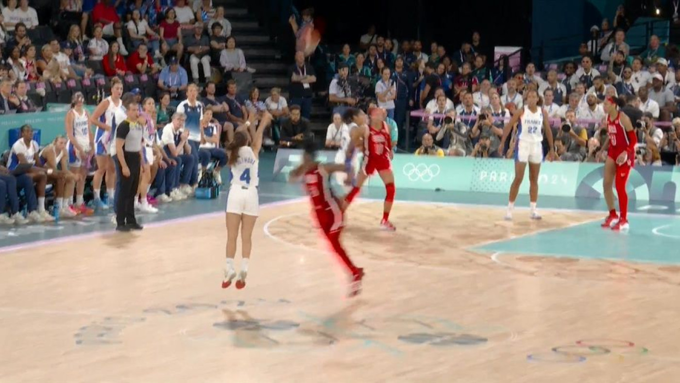 Ολυμπιακοί Αγώνες-Μπάσκετ Γυναικών: Απίστευτο buzzer-beater τρίποντο στον τελικό-Παραληρεί το «Μπερσί»