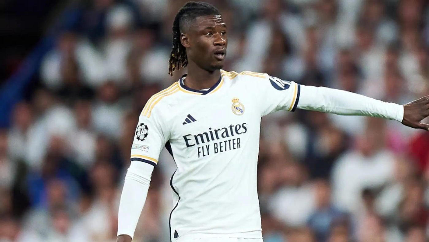 Εκτός δράσης για 2 μήνες ο Καμαβινγκά