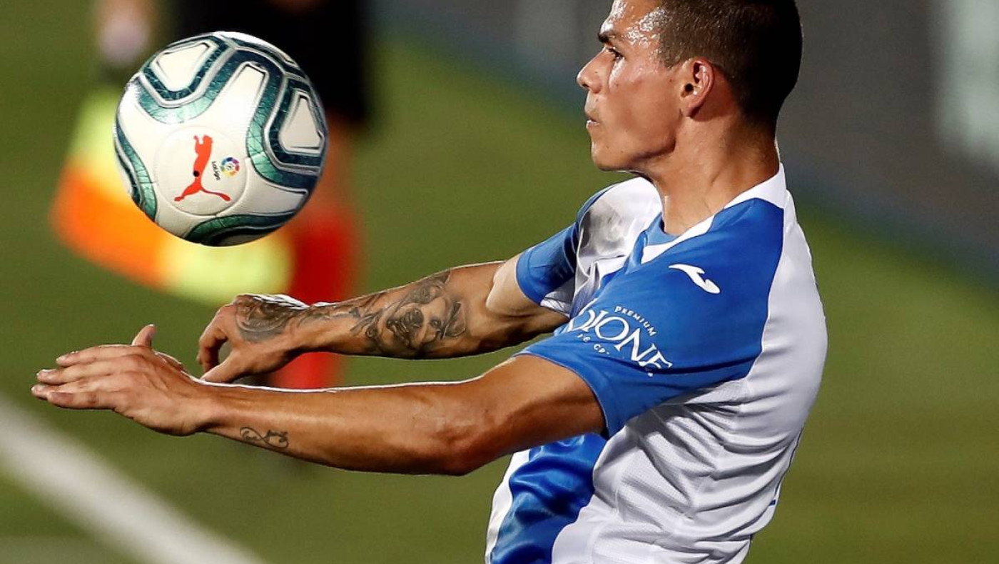 Ισπανός ρεπόρτερ: «Φουλ μπακ ο Σίλβα - Ήταν να ολοκληρωθεί χθες η συμφωνία με Άρη»