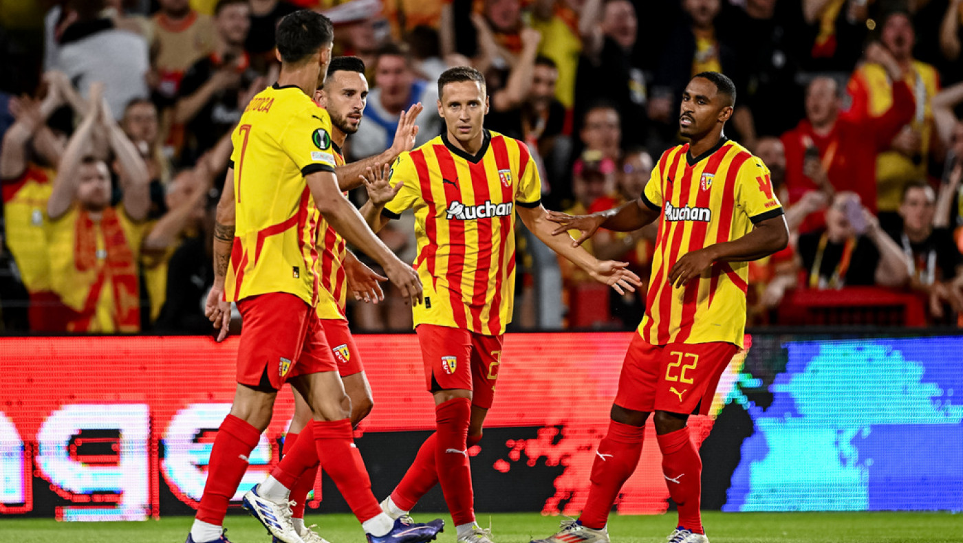 Λανς-Παναθηναϊκός: Με την πλάτη στον τοίχο (2-0) στο ημίχρονο παρά το αριθμητικό πλεονέκτημα