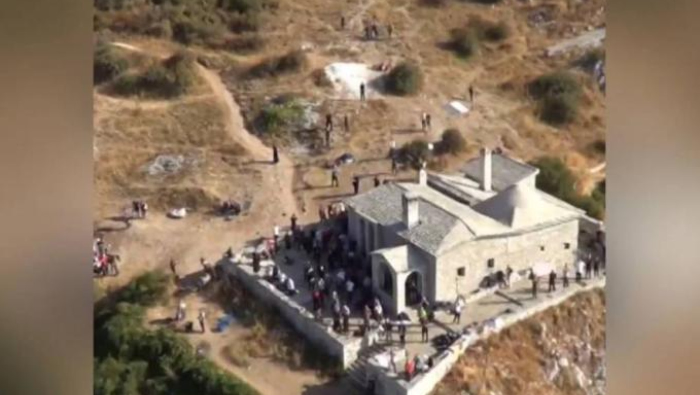 Άγιο Όρος: Η στιγμή της διάσωσης 60χρονου ορειβάτη με Super Puma