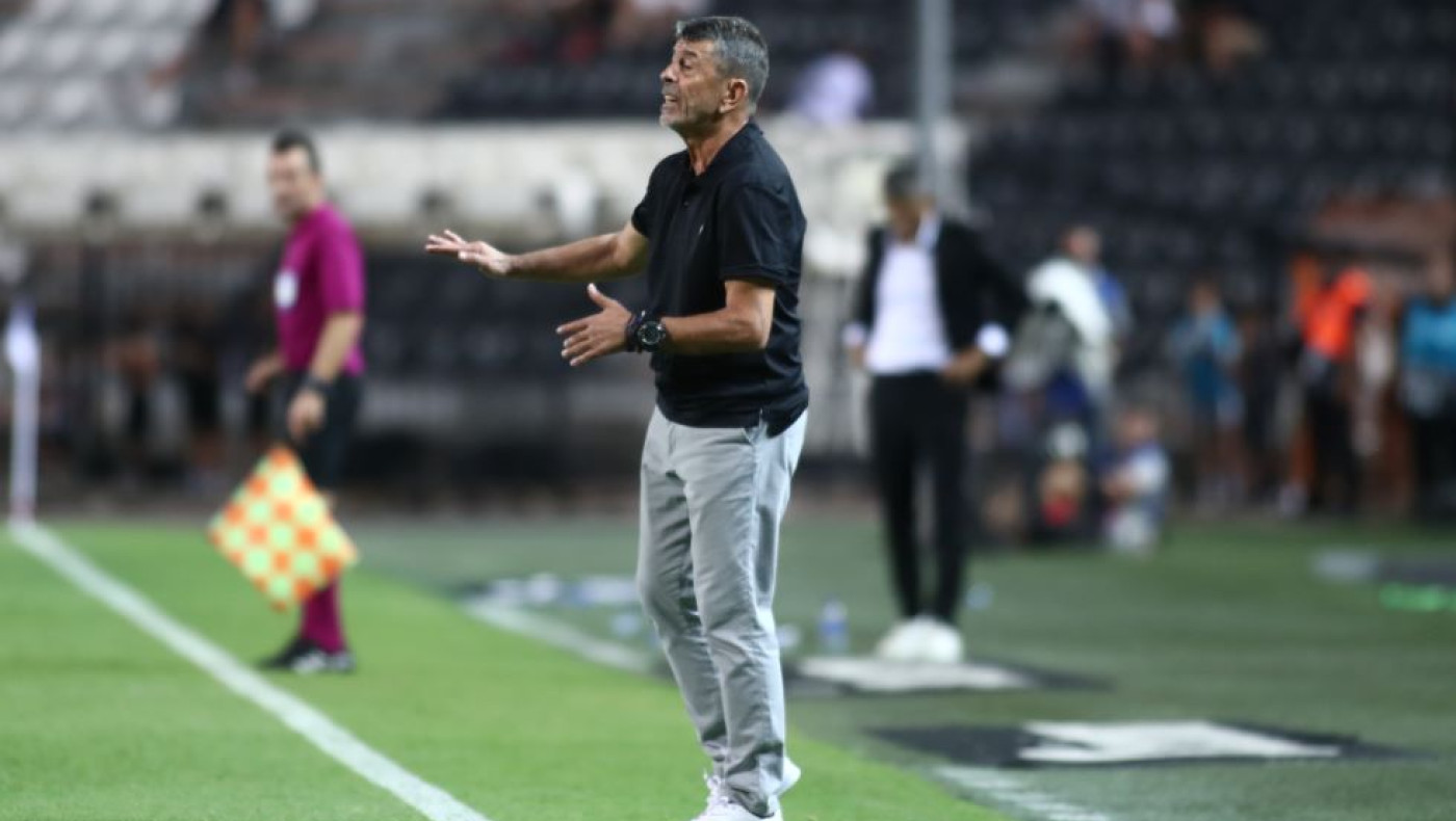 Πετράκης: «Αφού δεν κάναμε κάτι στο πρώτο ημίχρονο...»