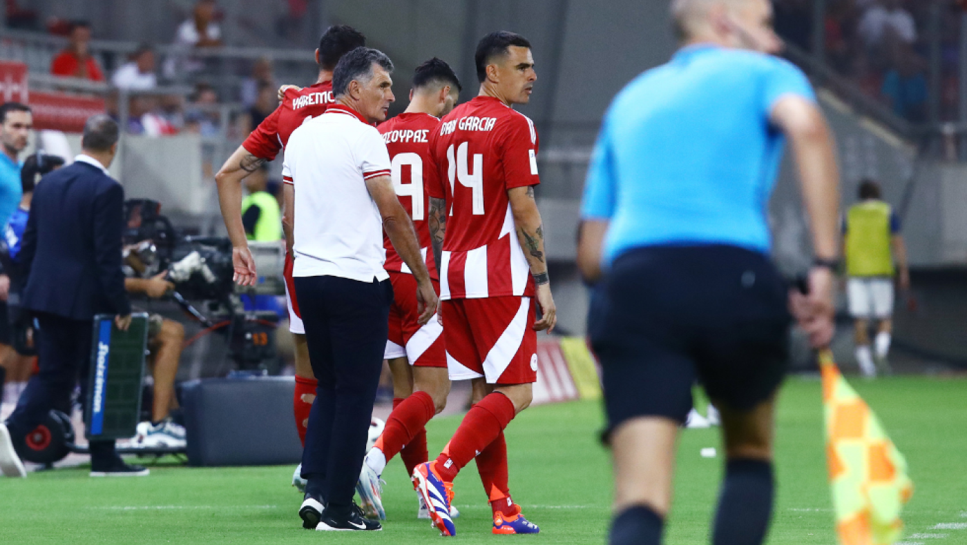 Κουίζ για Ολυμπιακός-Athens Kallithea: Τι είπε ο varistas Τσαγκαράκης στον Κωσταρά;