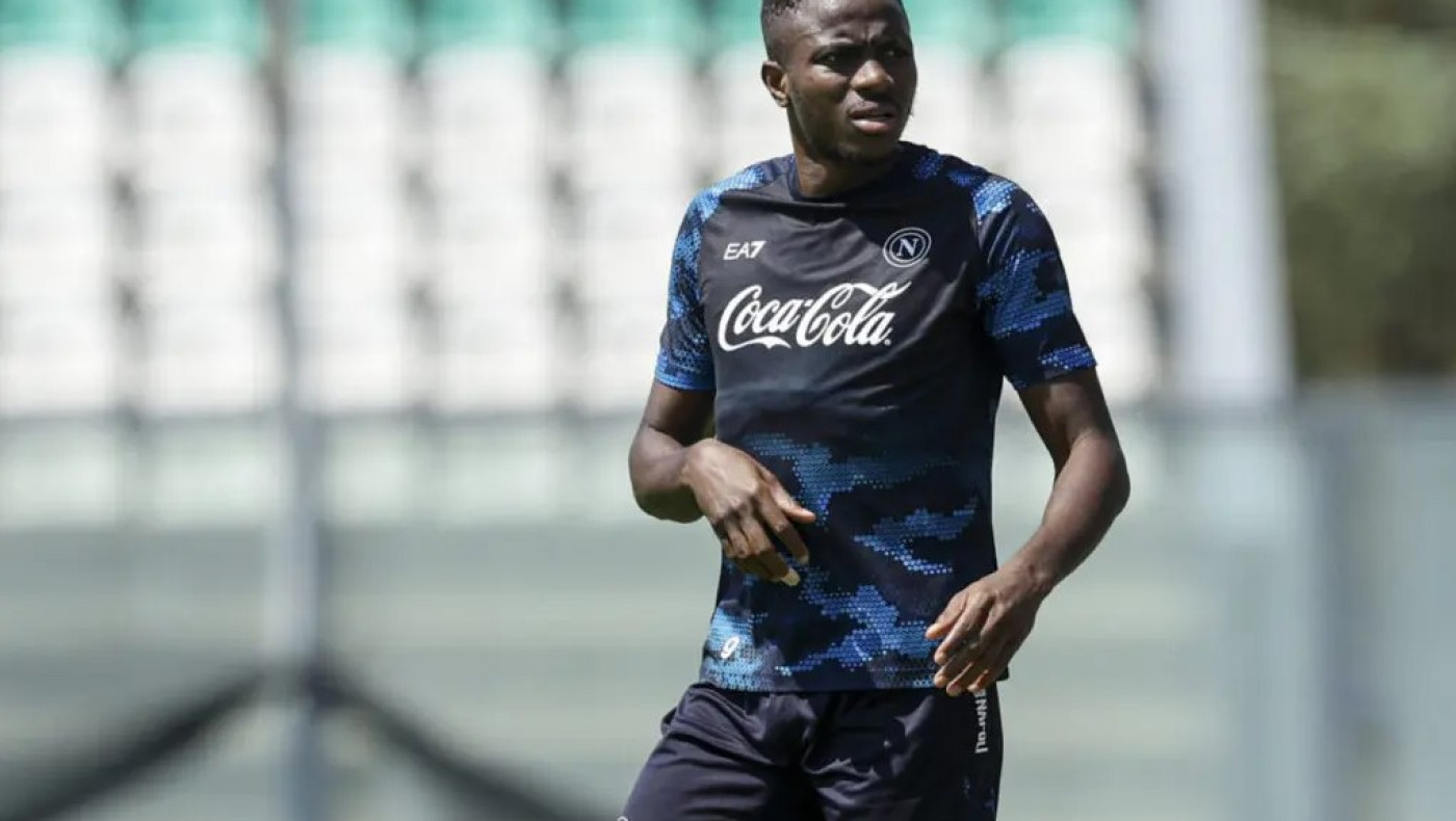 Συμφωνία Νάπολι-Αλ Αχλί στα 80 εκ. για Οσιμέν!