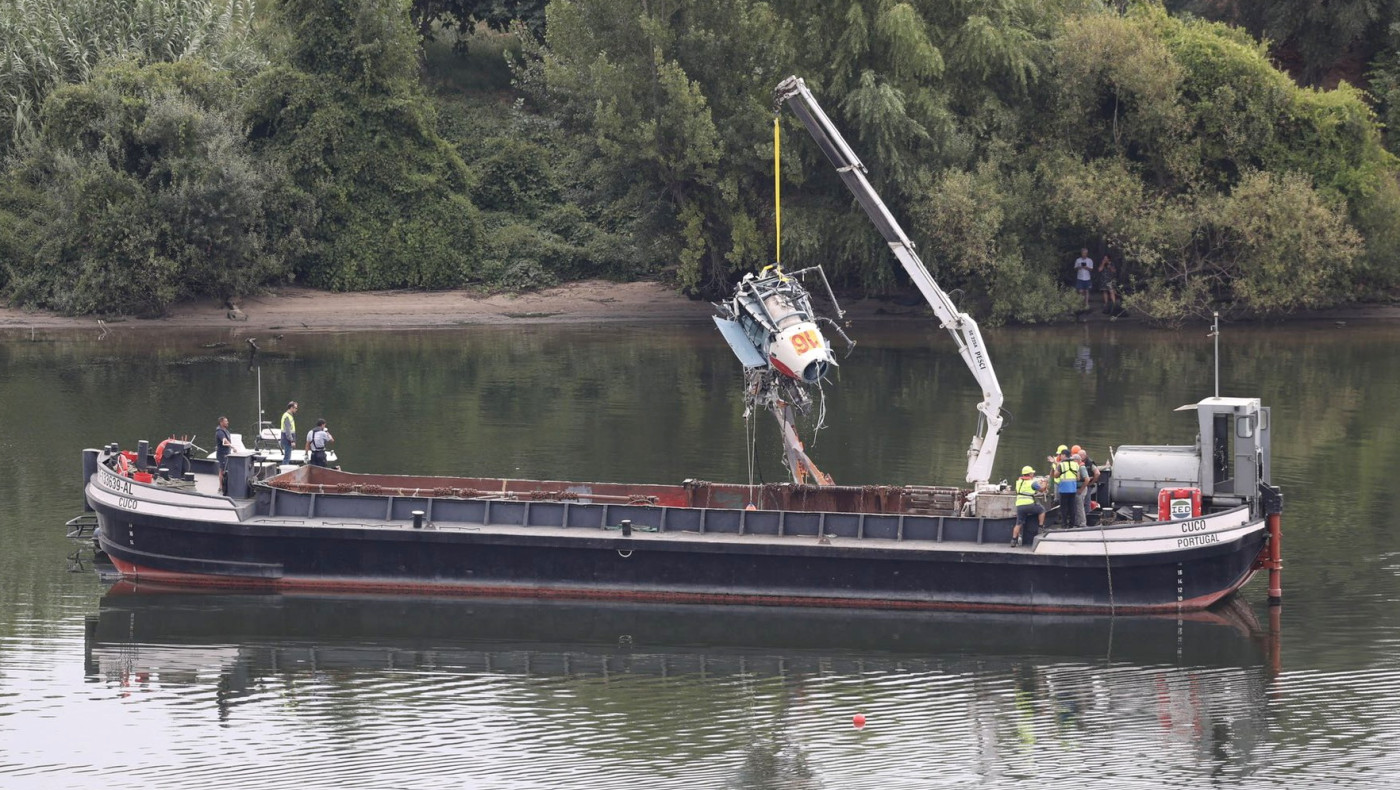 Πέντε νεκροί στην Πορτογαλία σε συντριβή ελικοπτέρου της Εθνοφρουράς