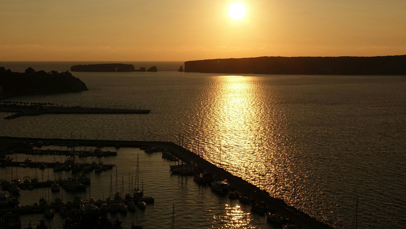 Costa Navarino: Πώς πήρε το όνομα η περιοχή που παντρεύτηκε ο Γιάννης Αντετοκούνμπο