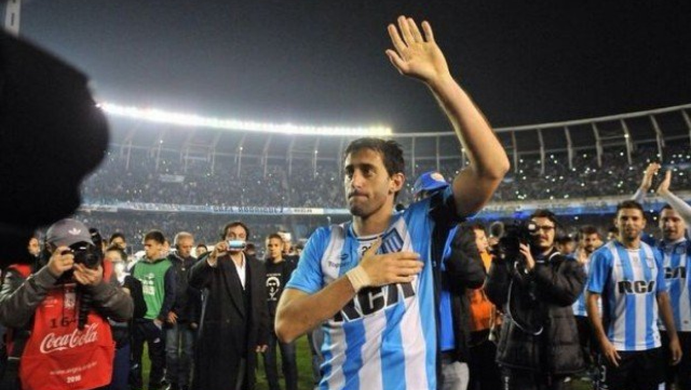 Συγκινημένος  στο  «αντίο»  του  ο  Ντιέγκο Μιλίτο