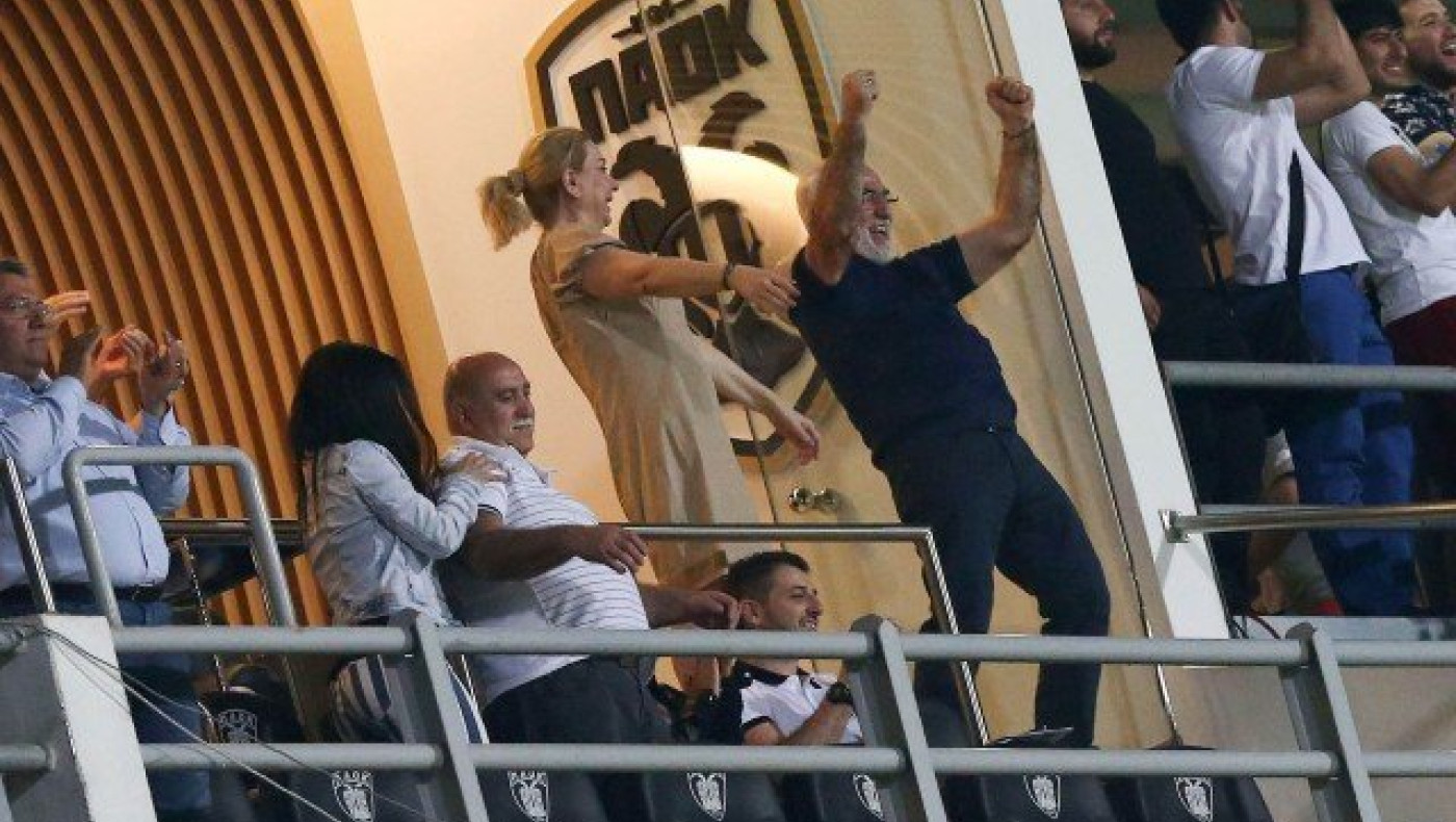 Έτσι πανηγύρισε ο Ιβάν τη μεγάλη επιτυχία!!! (pics)