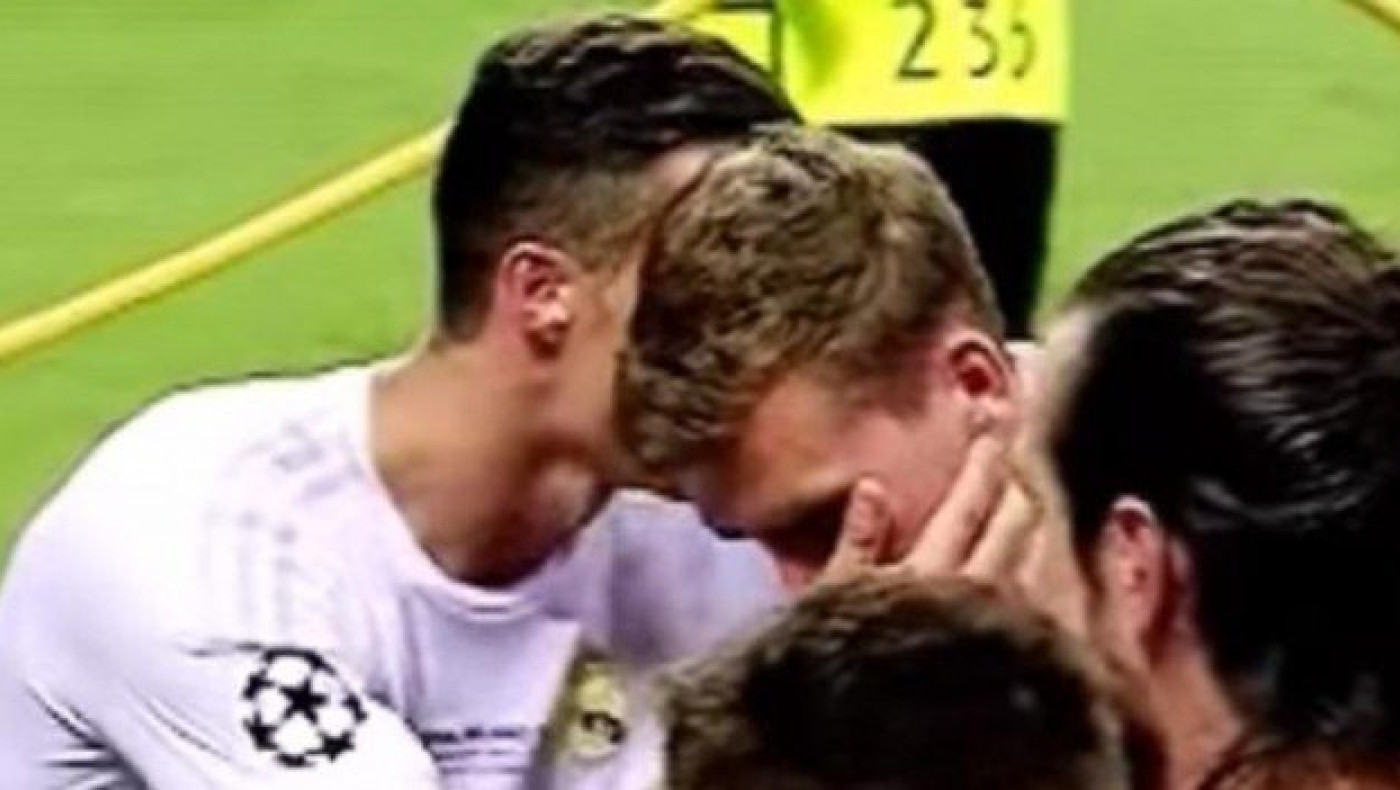 Κριστιάνο Ρονάλντο: Παρηγορώντας τον Γκριζμάν! (video)