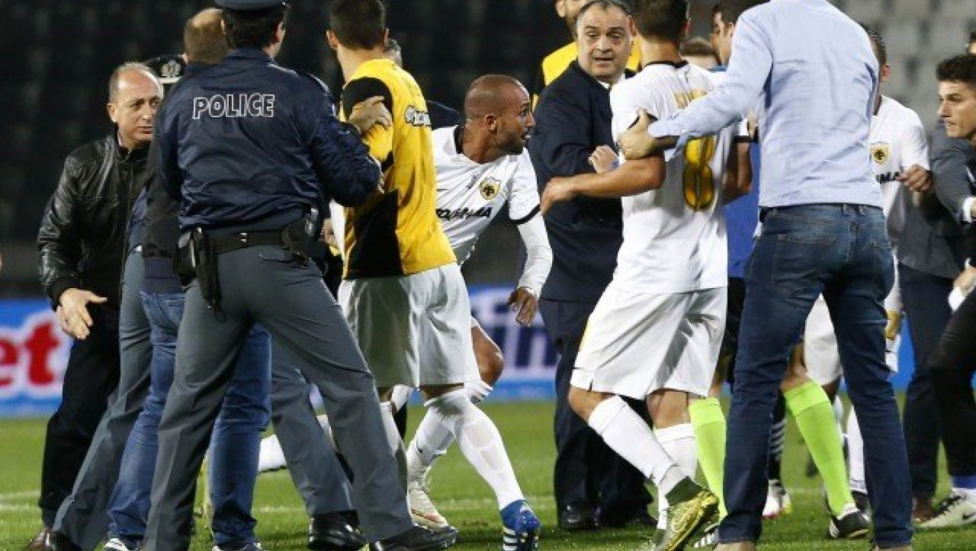 Δίωξη στον Τζεμπούρ για τη γροθιά      στον Βελλίδη