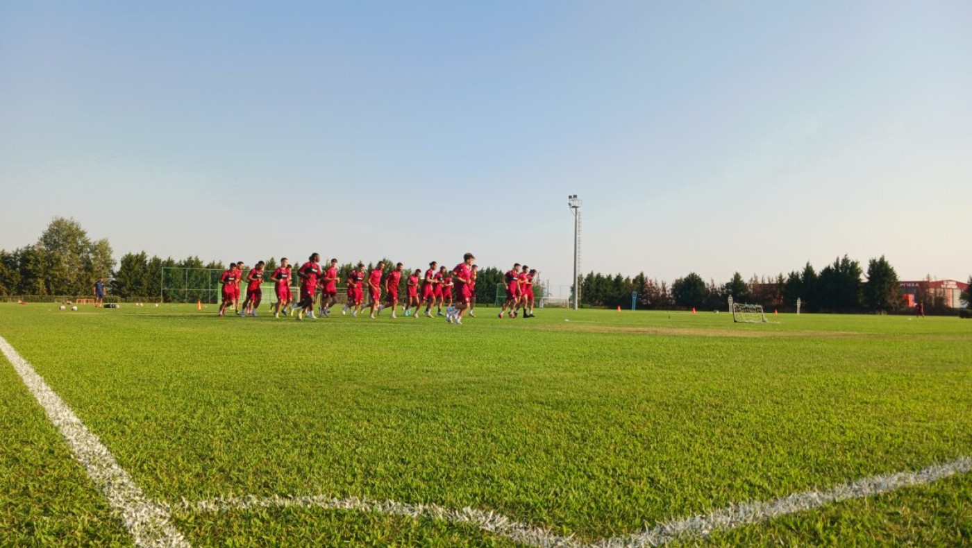Η αποστολή της ΑΕΛ με Μακεδονικό