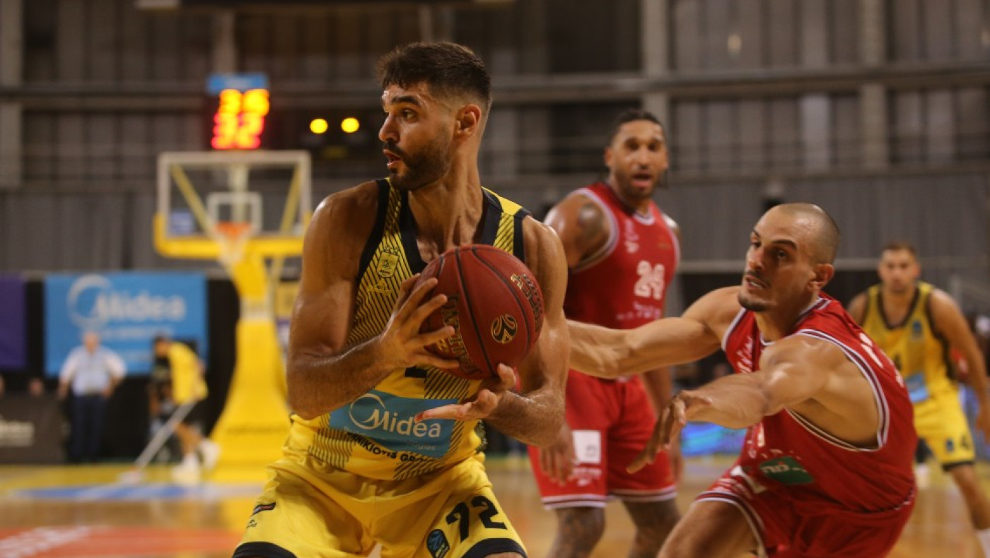 Ήττα για τον Άρη από τη Χάποελ στο σχεδόν άδειο «Αλεξάνδρειο»