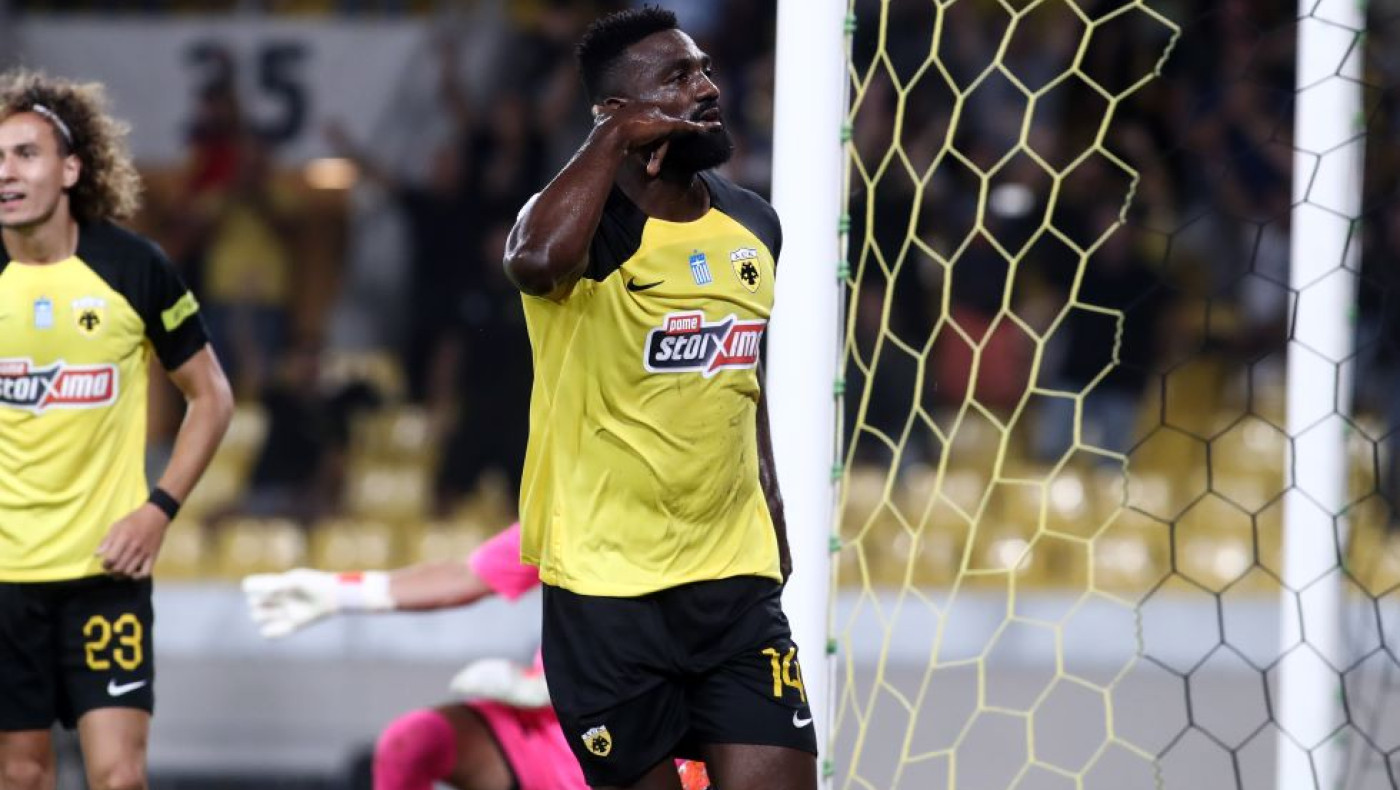 Υποκλίθηκε και ο Μαρσιάλ στον Πιερό! (pic)