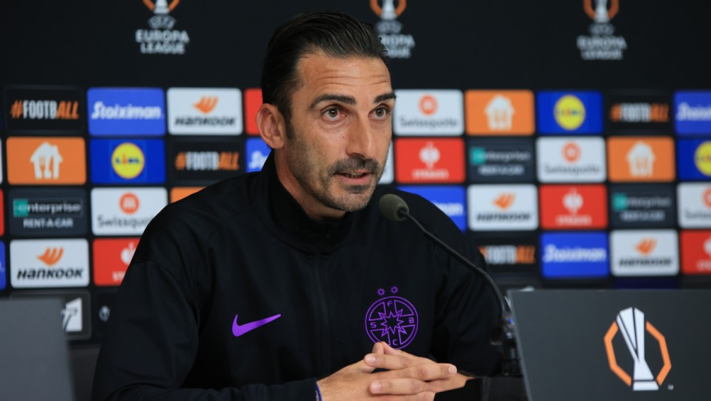 Συγκινημένος ο Χαραλάμπους: «Σέβομαι και εκτιμώ πολύ τον Λουτσέσκου» - Η ατάκα για τον Κωνσταντέλια